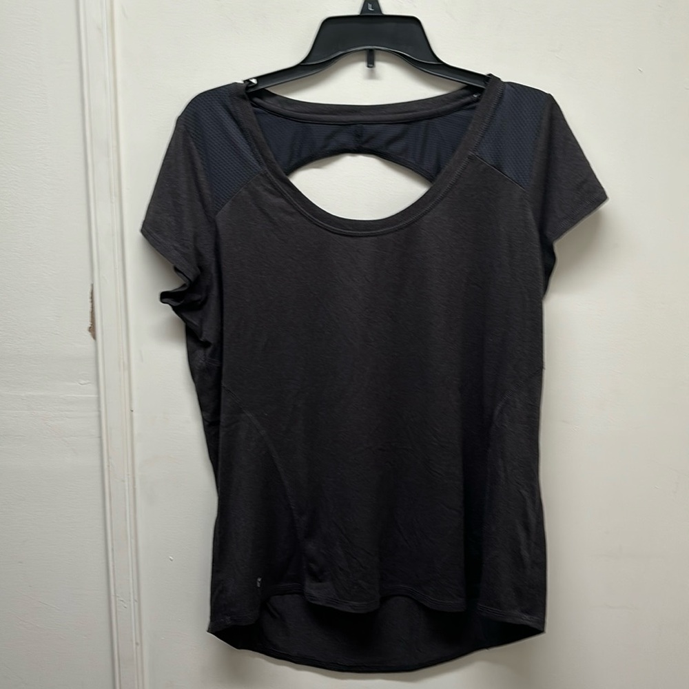Xersion Open Back Top - Size L